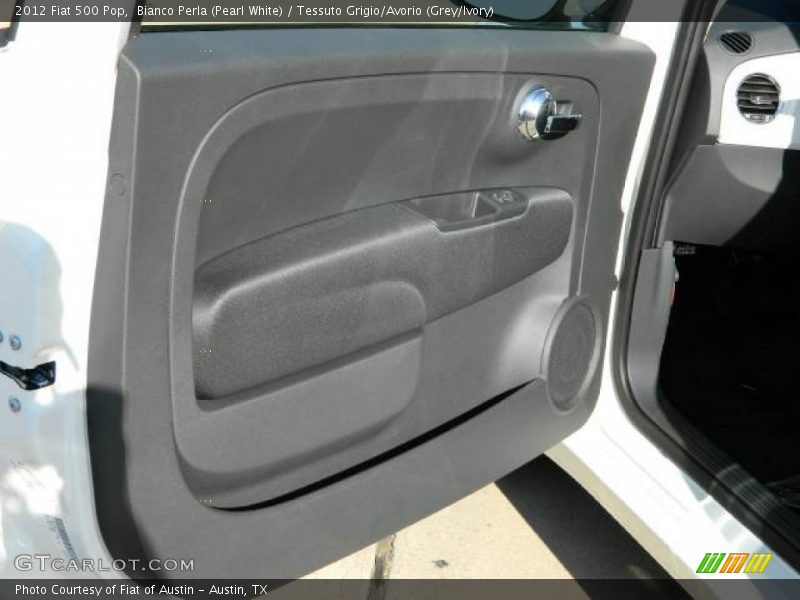 Bianco Perla (Pearl White) / Tessuto Grigio/Avorio (Grey/Ivory) 2012 Fiat 500 Pop