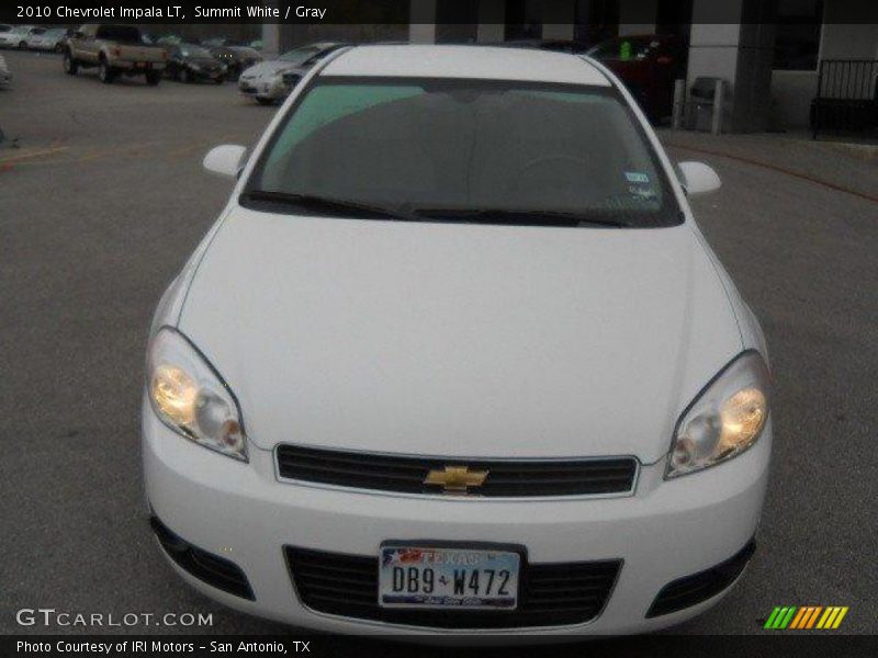 Summit White / Gray 2010 Chevrolet Impala LT