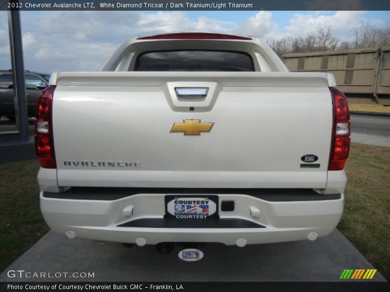 White Diamond Tricoat / Dark Titanium/Light Titanium 2012 Chevrolet Avalanche LTZ