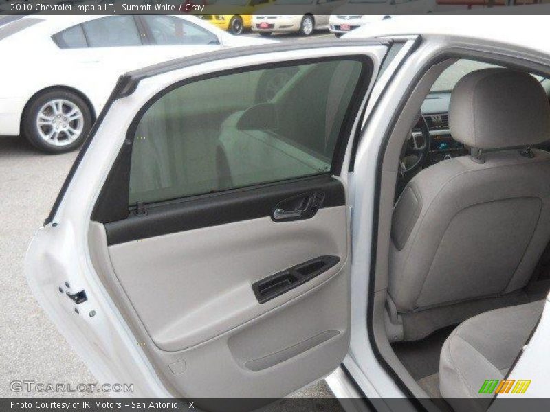 Summit White / Gray 2010 Chevrolet Impala LT