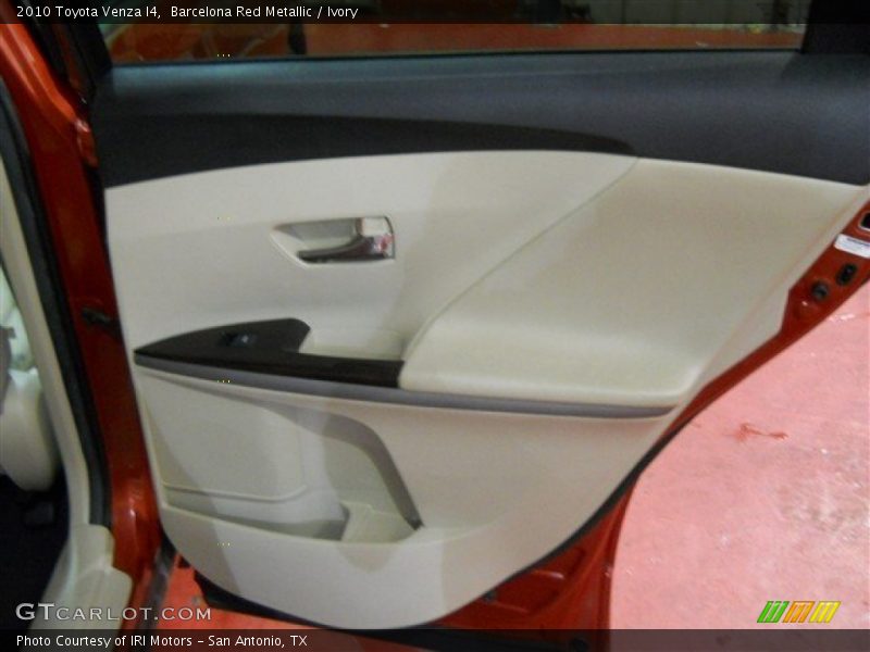 Barcelona Red Metallic / Ivory 2010 Toyota Venza I4