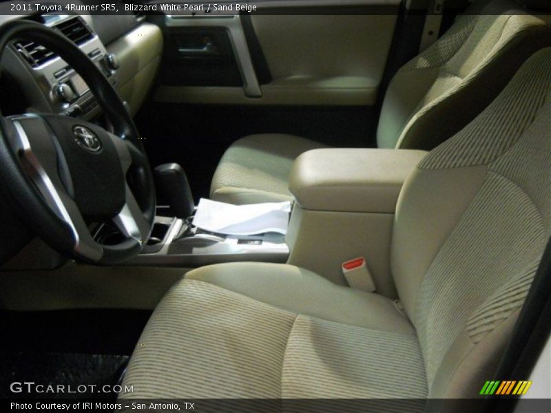 Blizzard White Pearl / Sand Beige 2011 Toyota 4Runner SR5