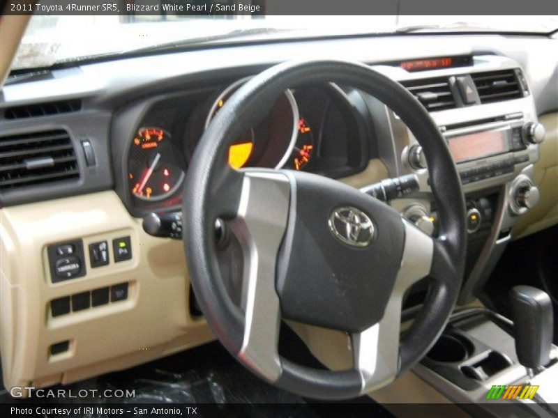 Blizzard White Pearl / Sand Beige 2011 Toyota 4Runner SR5