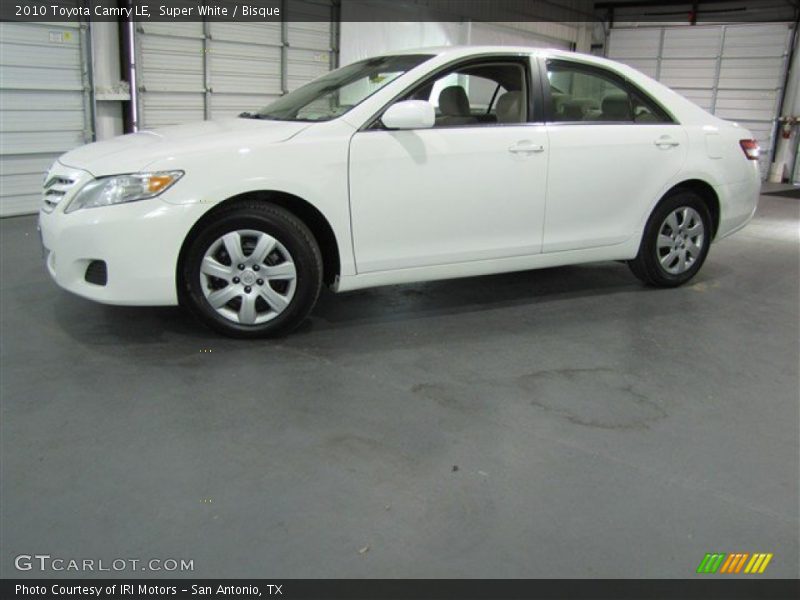 Super White / Bisque 2010 Toyota Camry LE