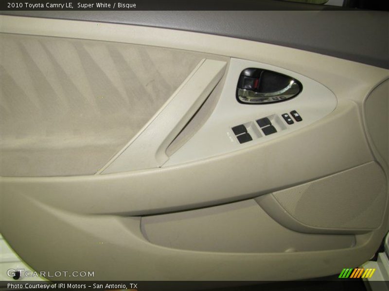 Super White / Bisque 2010 Toyota Camry LE