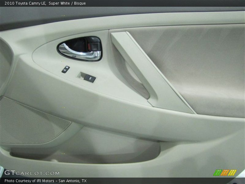 Super White / Bisque 2010 Toyota Camry LE