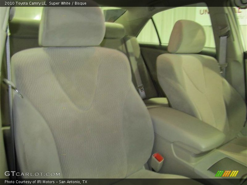 Super White / Bisque 2010 Toyota Camry LE