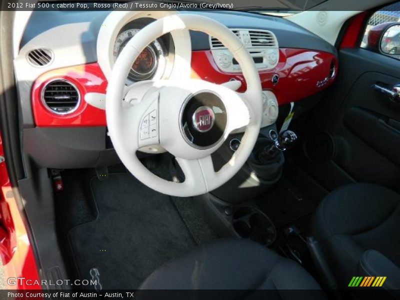 Dashboard of 2012 500 c cabrio Pop