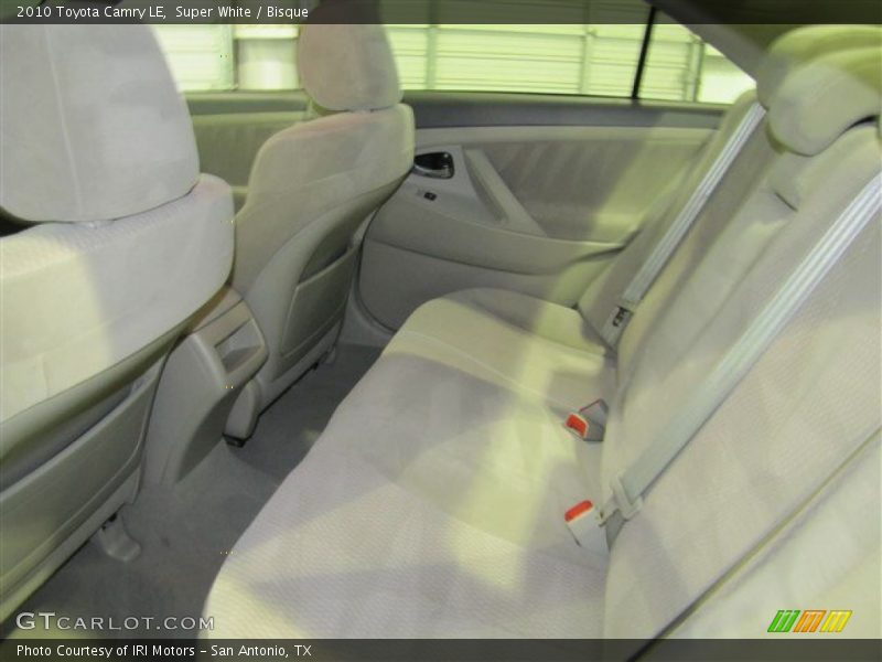 Super White / Bisque 2010 Toyota Camry LE