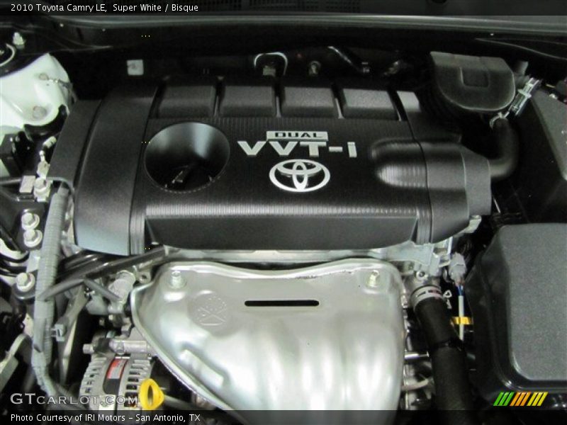 Super White / Bisque 2010 Toyota Camry LE