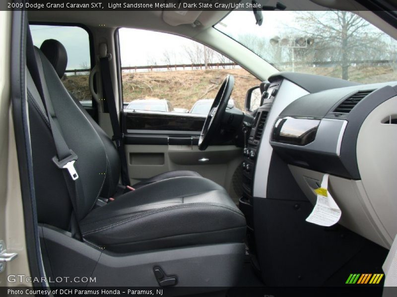 Light Sandstone Metallic / Dark Slate Gray/Light Shale 2009 Dodge Grand Caravan SXT