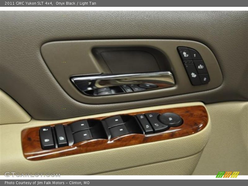 Onyx Black / Light Tan 2011 GMC Yukon SLT 4x4