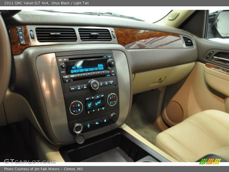 Onyx Black / Light Tan 2011 GMC Yukon SLT 4x4