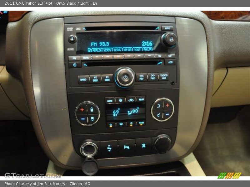 Onyx Black / Light Tan 2011 GMC Yukon SLT 4x4