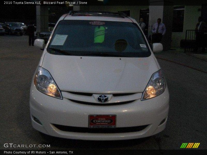 Blizzard Pearl Tricoat / Stone 2010 Toyota Sienna XLE