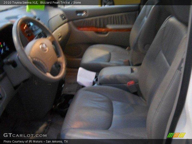 Blizzard Pearl Tricoat / Stone 2010 Toyota Sienna XLE