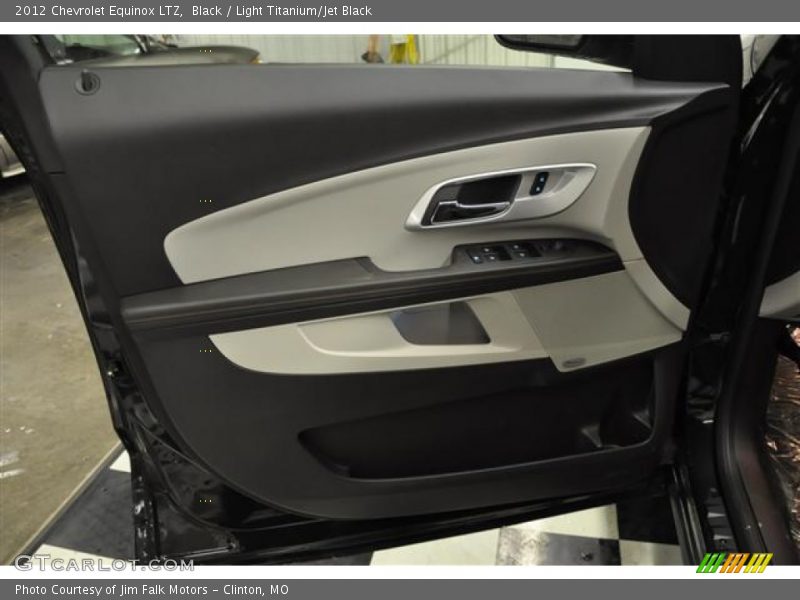 Black / Light Titanium/Jet Black 2012 Chevrolet Equinox LTZ