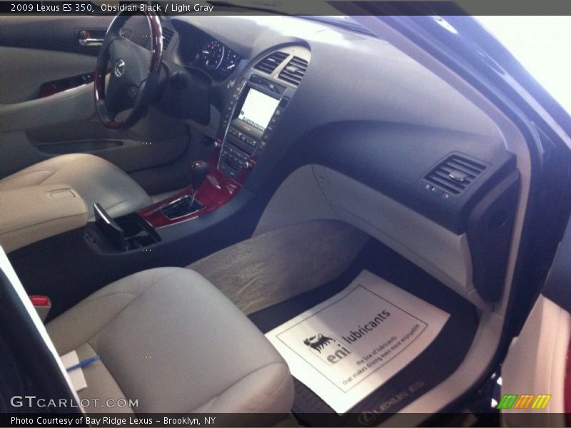 Obsidian Black / Light Gray 2009 Lexus ES 350
