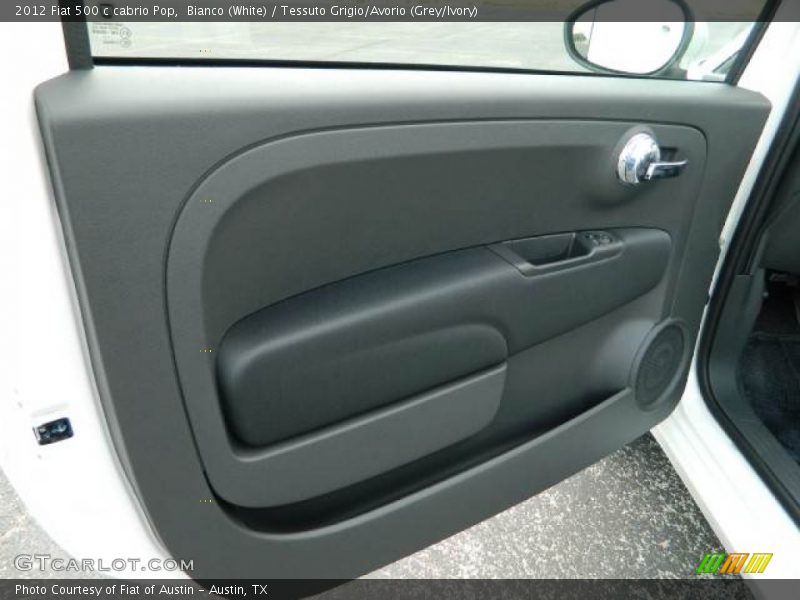 Door Panel of 2012 500 c cabrio Pop