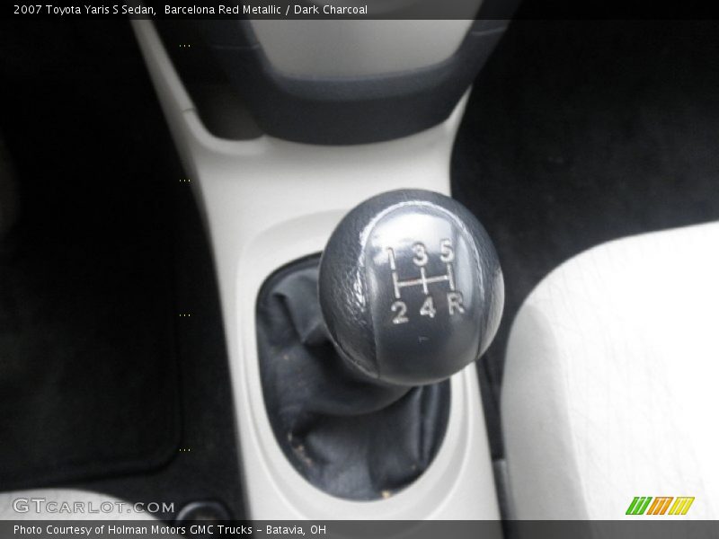  2007 Yaris S Sedan 5 Speed Manual Shifter
