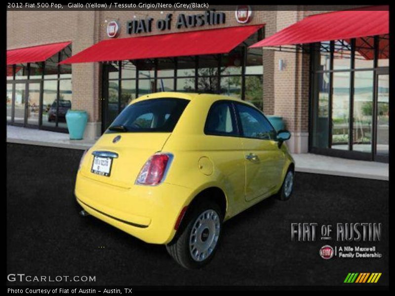 Giallo (Yellow) / Tessuto Grigio/Nero (Grey/Black) 2012 Fiat 500 Pop