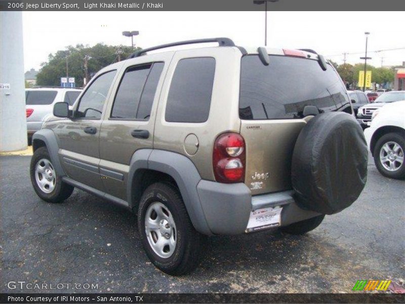 Light Khaki Metallic / Khaki 2006 Jeep Liberty Sport