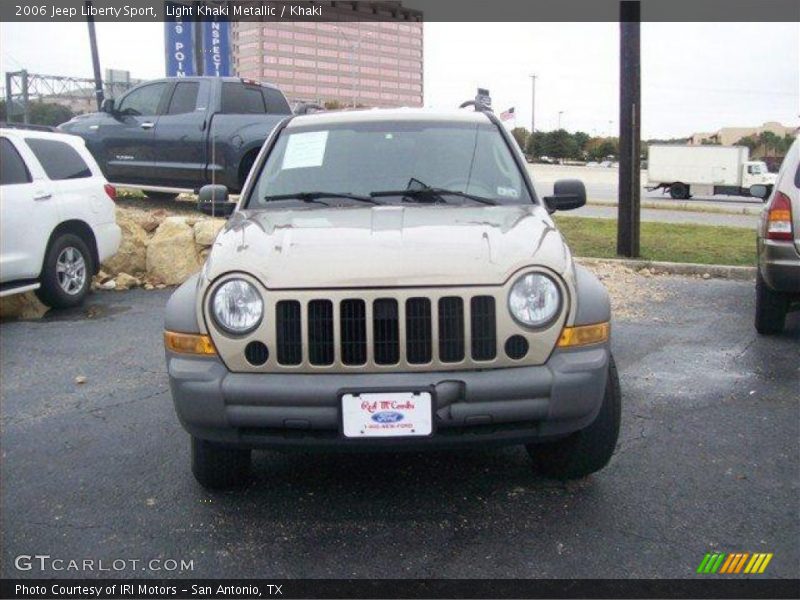 Light Khaki Metallic / Khaki 2006 Jeep Liberty Sport