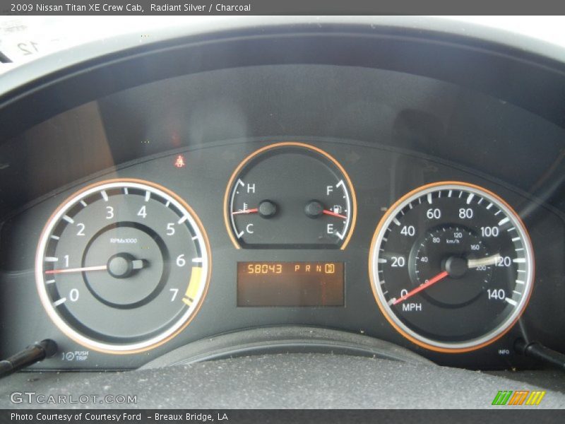 Radiant Silver / Charcoal 2009 Nissan Titan XE Crew Cab