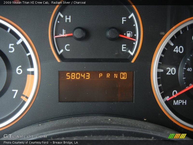 Radiant Silver / Charcoal 2009 Nissan Titan XE Crew Cab