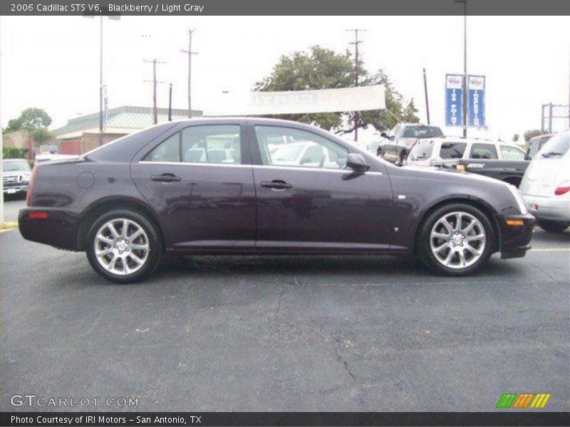 Blackberry / Light Gray 2006 Cadillac STS V6