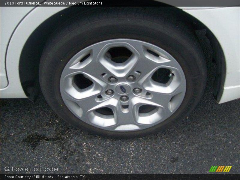 White Suede / Medium Light Stone 2010 Ford Fusion SE