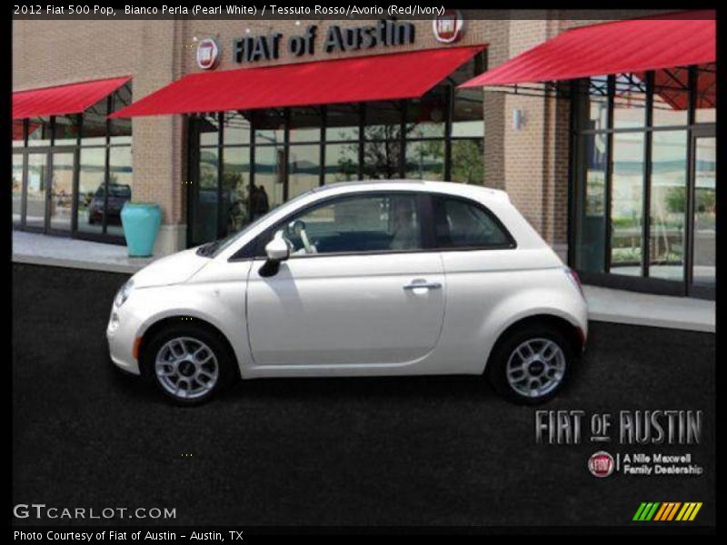 Bianco Perla (Pearl White) / Tessuto Rosso/Avorio (Red/Ivory) 2012 Fiat 500 Pop