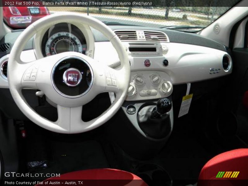 Bianco Perla (Pearl White) / Tessuto Rosso/Avorio (Red/Ivory) 2012 Fiat 500 Pop