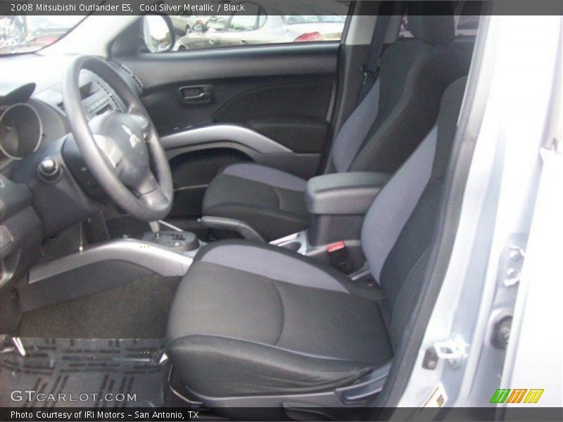 Cool Silver Metallic / Black 2008 Mitsubishi Outlander ES