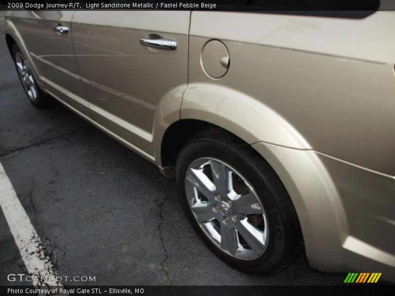 Light Sandstone Metallic / Pastel Pebble Beige 2009 Dodge Journey R/T