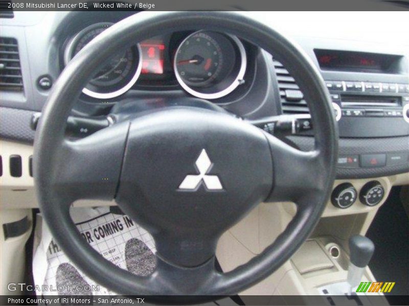 Wicked White / Beige 2008 Mitsubishi Lancer DE