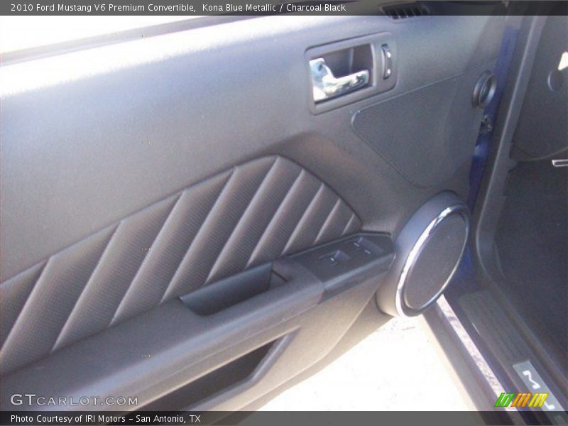 Kona Blue Metallic / Charcoal Black 2010 Ford Mustang V6 Premium Convertible