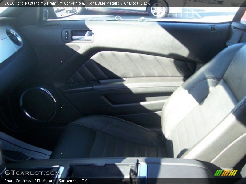Kona Blue Metallic / Charcoal Black 2010 Ford Mustang V6 Premium Convertible
