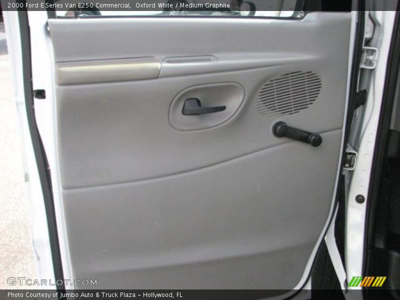 Oxford White / Medium Graphite 2000 Ford E Series Van E250 Commercial