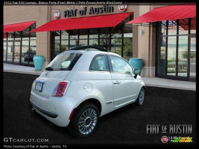 Bianco Perla (Pearl White) / Pelle Rossa/Avorio (Red/Ivory) 2012 Fiat 500 Lounge