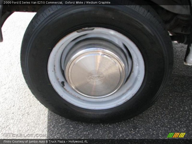 Oxford White / Medium Graphite 2000 Ford E Series Van E250 Commercial