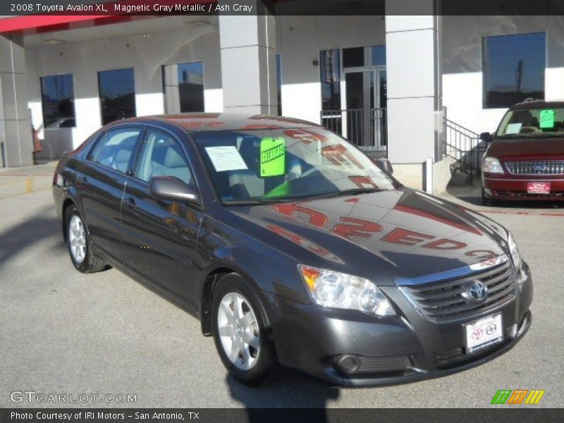 Magnetic Gray Metallic / Ash Gray 2008 Toyota Avalon XL