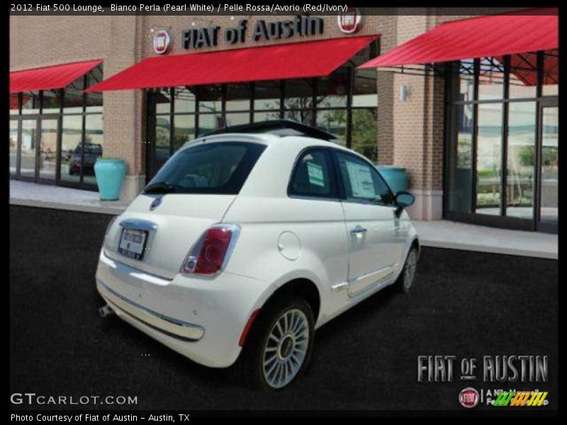 Bianco Perla (Pearl White) / Pelle Rossa/Avorio (Red/Ivory) 2012 Fiat 500 Lounge