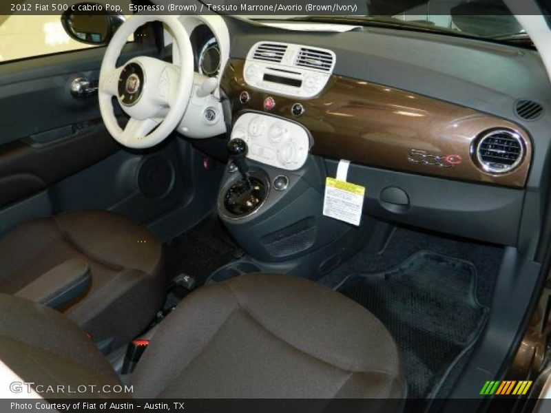Dashboard of 2012 500 c cabrio Pop