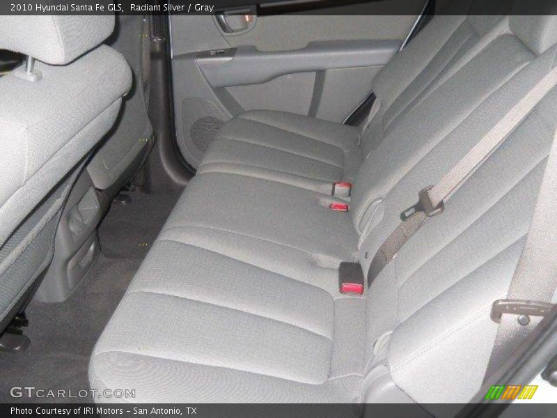 Radiant Silver / Gray 2010 Hyundai Santa Fe GLS