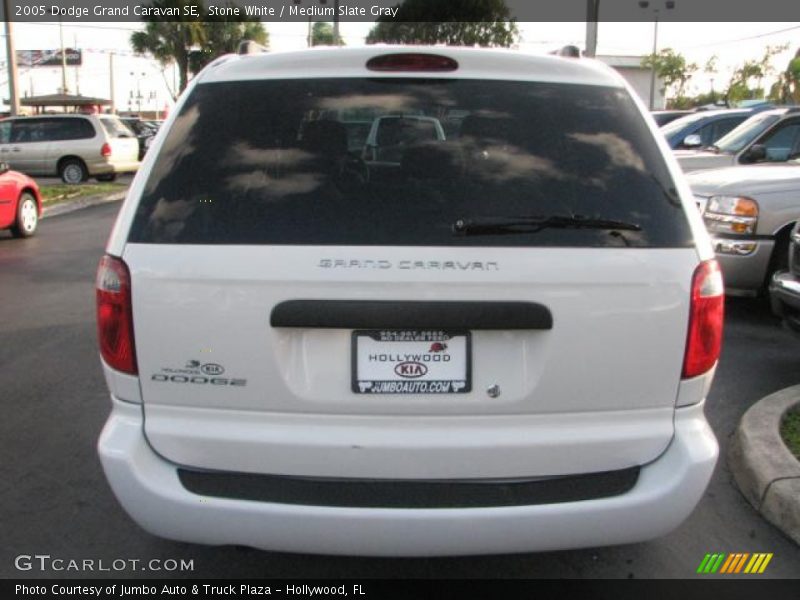 Stone White / Medium Slate Gray 2005 Dodge Grand Caravan SE