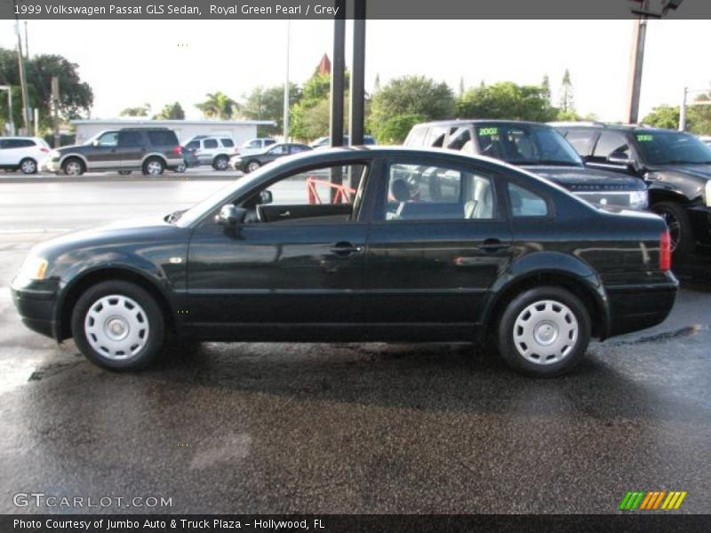 Royal Green Pearl / Grey 1999 Volkswagen Passat GLS Sedan