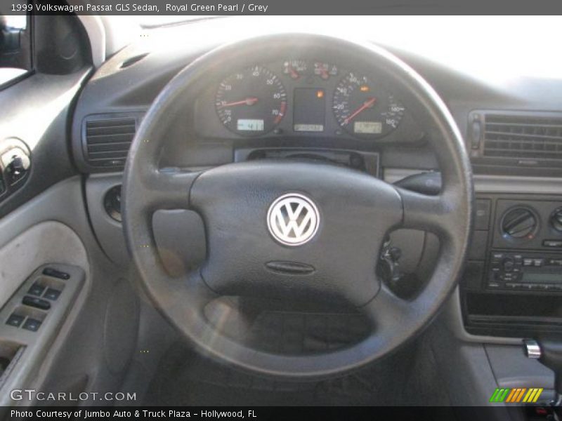 Royal Green Pearl / Grey 1999 Volkswagen Passat GLS Sedan
