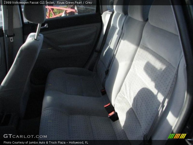 Royal Green Pearl / Grey 1999 Volkswagen Passat GLS Sedan