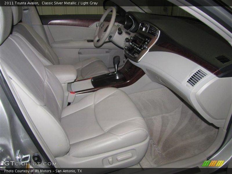 Classic Silver Metallic / Light Gray 2011 Toyota Avalon